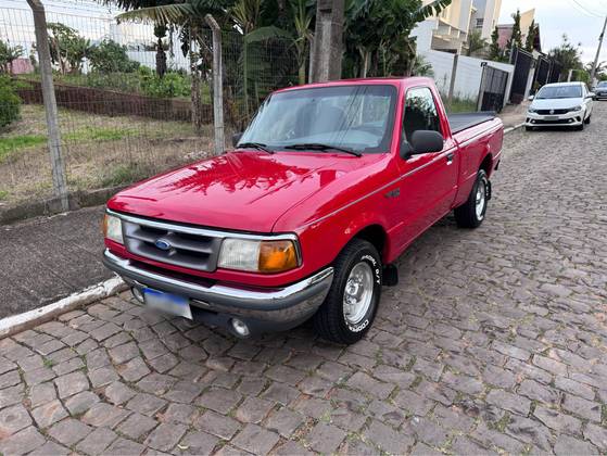 FORD RANGER 4.0 XLT 4X2 CS V6 12V GASOLINA 2P MANUAL FORD RANGER 4.0 XLT 4X2 CS V6 12V GASOLINA 2P MANUAL